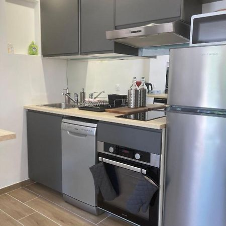 Charmant Studio Lavandou - 500M Plage Le Lavandou Ngoại thất bức ảnh