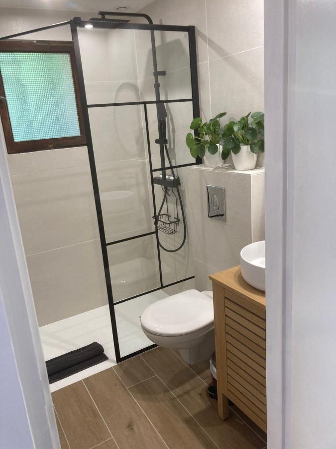 Charmant Studio Lavandou - 500M Plage Le Lavandou Ngoại thất bức ảnh