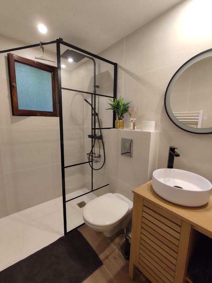 Charmant Studio Lavandou - 500M Plage Le Lavandou Ngoại thất bức ảnh